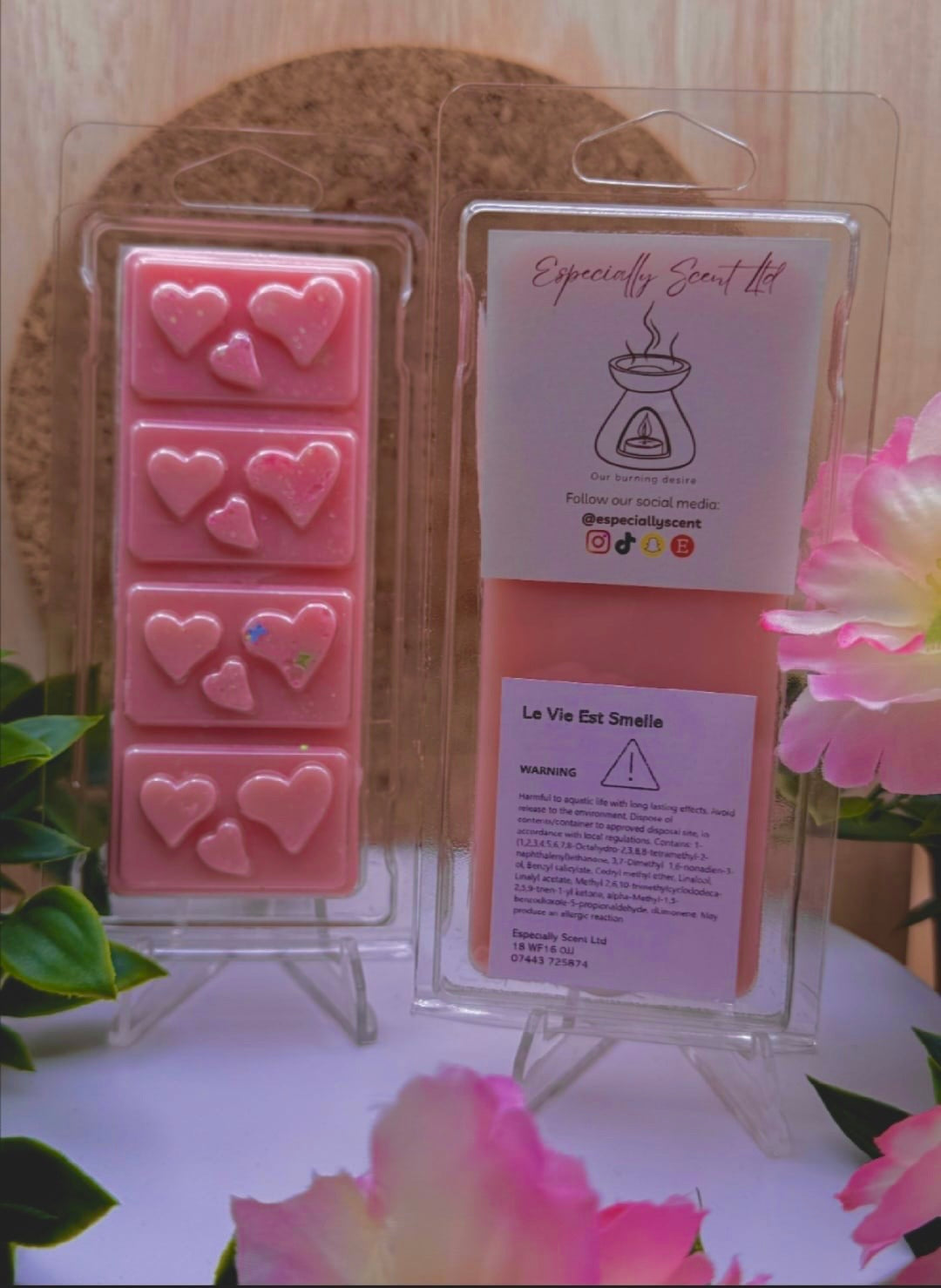 Hand-poured wax melt in a stylish clamshell container, designed to fill your space with a long-lasting, luxurious fragrance. Ideal for use in wax warmers to create a cozy and inviting atmosphere. Scent notes include: Featuring a bouquet of fabulous florals – think precious orange blossom, jasmine and iris – as well as fruity blackcurrant and pear it’s refreshingly modern. Sharpened with an undertone of patchouli, vanilla and praline it’s sure to linger making it perfect for evening soirées.