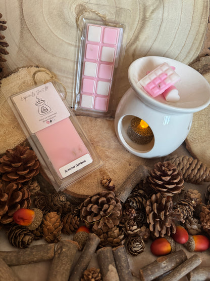 Hand-poured wax melt in a stylish clamshell container, designed to fill your space with a long-lasting, luxurious fragrance. Ideal for use in wax warmers to create a cozy and inviting atmosphere. Scent notes include: A bright fruity floral opening with breezy aldehydes, orchard fruits and red berries leading to a profusion of florals including jasmine, lily, violet and rose supported by a background of sweet vanilla and soft musks.