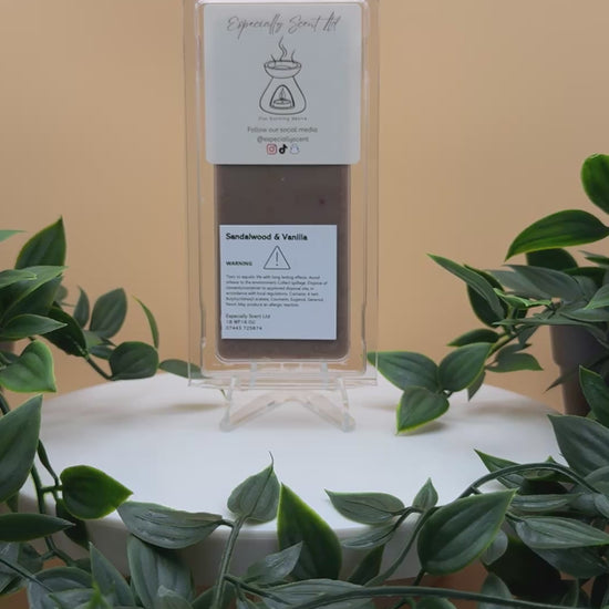 Hand-poured wax melt in a stylish clamshell container, designed to fill your space with a long-lasting, luxurious fragrance. Ideal for use in wax warmers to create a cozy and inviting atmosphere. Scent notes include: A woody fragrance with dominant notes of sandalwood, leading to further woody nuances of cedarwood resting on a substantive vanilla base.